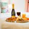 Middleton House with Free Parking, Fast-Wifi, SmartTV and Garden by Yoko Property