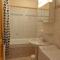 Appartement cosy 4 pers, skis aux pieds, balcon, parking, 2 étoiles - Location dim. à dim. en hiver - FR-1-342-191