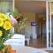 Appartement T2 avec piscine, plage à 100m, parking, ascenseur et centre de thalasso à proximité - FR-1-226-81