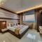 Golden Leaf Resort
