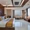 Golden Leaf Resort