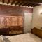 Cortona Suite - THE HOUSE WITH WELL and THE FRESCOS PALACE