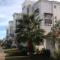 2091- Apt close from all amenities