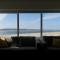 Lovely seafront 2 bedroom Apartment 4