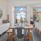 The Parker House Gorgeous Light and Spacious Chalet 86100