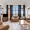 Spectacular Rivergrass Chalet Steps to Blue Mtn