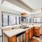 Racer's Edge Townhome - Cool Frisco Getaway - Frisco