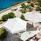 Villa Celestina, Great for Privacy and Seclusion - Chrisopigi
