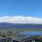 Jindabyne House 1, Modern 3 bedroom home, alpine views & fireplace - Jindabyne