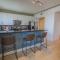 Designer Downtown Condo Suite - Splendid View