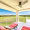 Tropical Elegance Golf Course Penthouse