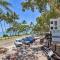Alassio Apartments with direct pool access Palm Cove