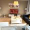 OneLuxStay near Diamond District