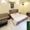 Royal Palms Luxury Service Apartment - Nagpur