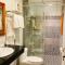 Tropical Valley Homestay - Villas