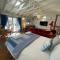 Sailaway Holiday Cottage
