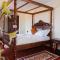 Wild Amboseli Ndovu Cottage.