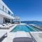 Villa Ateneum with sea view, jacuzzi and infinity pool