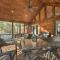 Broken Bow Cabin with Hot Tub about 6 Mi to Lake!