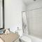 Luxurious and Spacious Austin Home about 8 Mi to Dtwn!