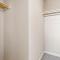 High End Midtown Home With Fireplace And Ensuite Baths - رينو