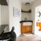 Cozy Studio - Blocks from the Ocean!