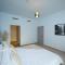 Yas Island - 2 Bedrooms, 2 toilet with shared Pool & Parking