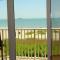 Boardwalk 201- Direct Oceanfront Condo! - 可可比奇