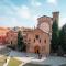 Piazza Santo Stefano con vista