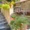 Romantic Borgo with Garden in Rome Center 