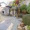 Courtyard Cottage