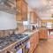 Ideally Located DC Home with Pool Table and Patio - Вашингтон