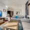 Royal Amwaj Apartments, Palm Jumeirah, Free beach and pool access