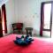One Homestay and Warung