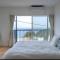 Sirahama Beach House