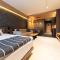 Woodside Apartment 218