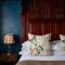 The Royal Adelaide Hotel