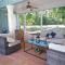 10 beds 5 baths 24 acre Lake Property minutes The Woodlands TX - مانغوليا