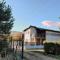 Hill House Valiug Crivaia