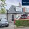 Dwellcome Home Ltd 5 Double Bedroom 2 and a half Bathroom Aberdeen House, Free Drive Parking, Garden, Fast WIFI, lovely quiet street, Ideal for long term contractor, corporate etc stays - see our site for assurance