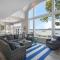 Runyan Lake House / 4 Private Suites - Sleeps 13