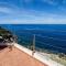 1 Bedroom Beach Front Home In Forio