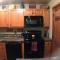 Rustic 2 BR Mountain View-walk to resort