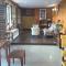 Little Guest House Hotel