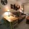 Cozy 2 BR Mountain View - walk to resort