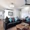2nd Floor Unit with Water Views and Pool - Karoonda Sands, Bongaree