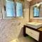 Isabella spacious modern villa with sea views