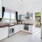 Bungalow Summerside by Ezoria Villas