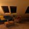 *Large Unique Retro Private Attic & Bathroom*