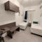 Leone Apartments
